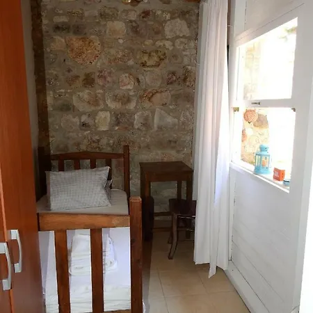 Sahmeran Pensionat Ayvalı